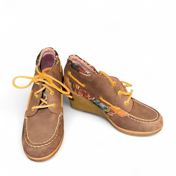 Sperry Hadley Tapestry Leather Wedge Boots Brown Floral Ankle Women's Shoes 7.5 - Picture 2 of 9